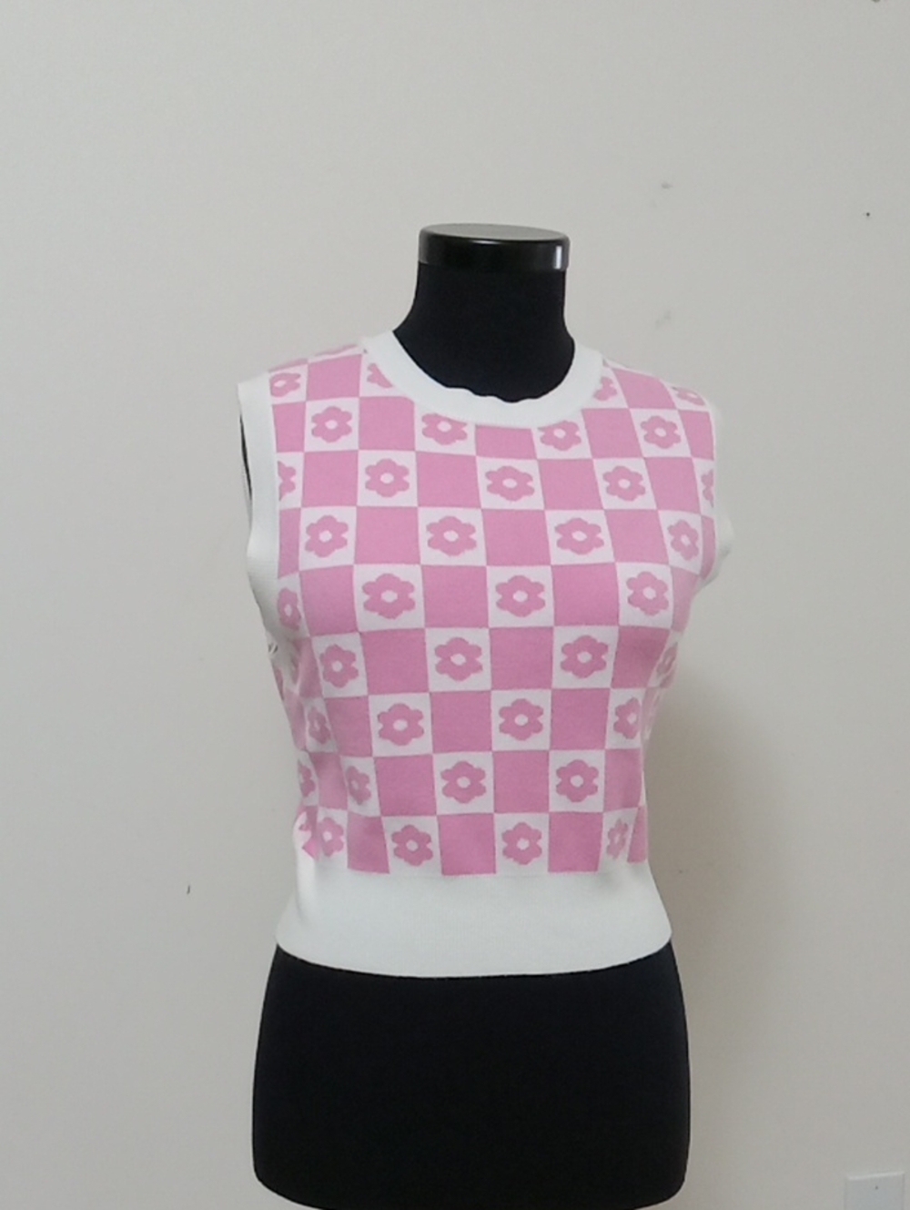 Ardene Pink and White Floral Checker Knit Top